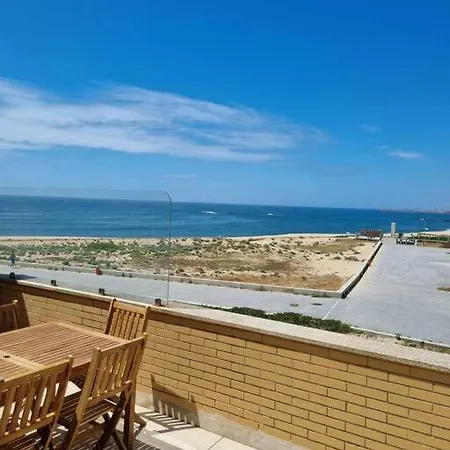 Apartamento Frente Ao Mar